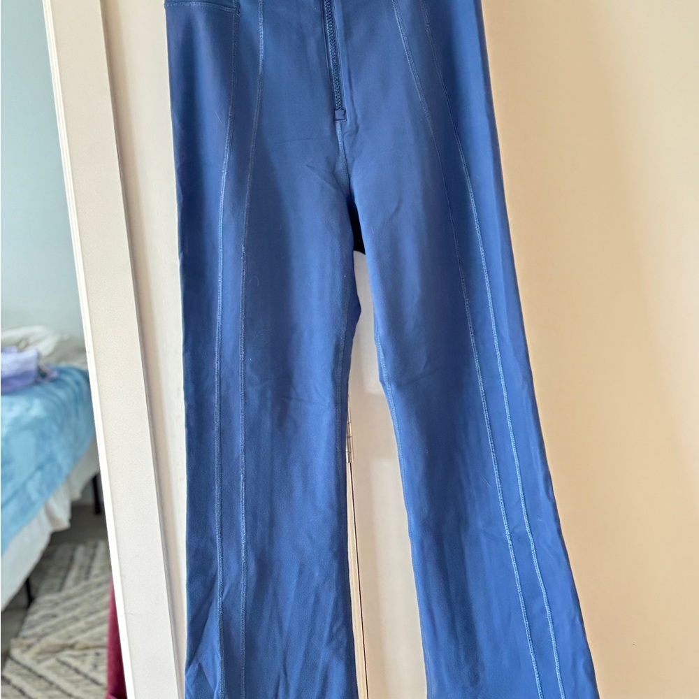 Lululemon Define Zip Front High-Rise Flared Pant | Size 8